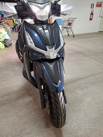 SCOOTER Kimco Agility 16/ 300