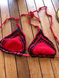 Reggiseni bikini fatti a mano