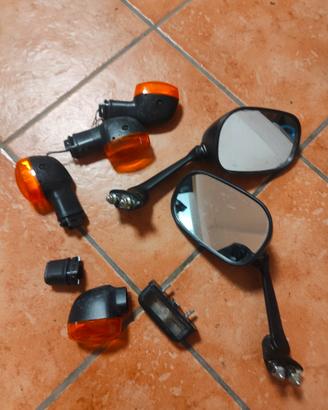 specchietti e frecce 