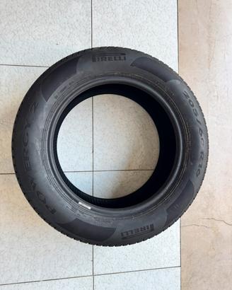 Gomma per Seat Arona 205/60