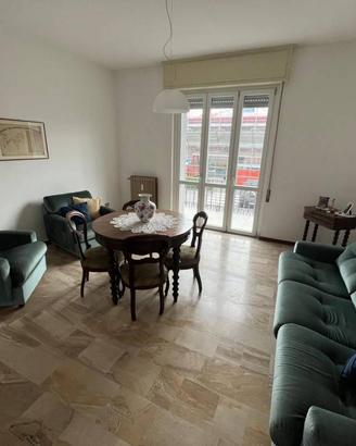 Appartamento di 103 m² con 3 locali e box auto a C