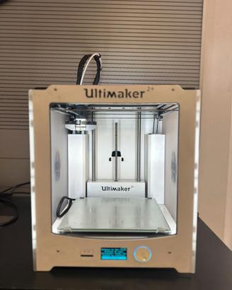 Stampante 3d Ultimaker2