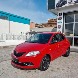 Lancia Ypsilon 1.2 69 CV 5 porte GPL Ecochic Gold