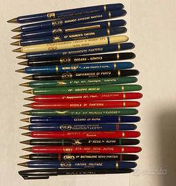 Penne vintage reparti militari