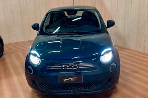 Fiat 500 500e Berlina 42 kWh Icon