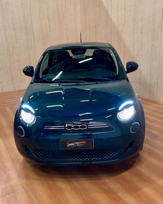Fiat 500 500e Berlina 42 kWh Icon