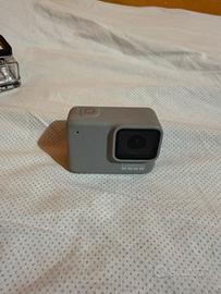 Go pro hero 7 white