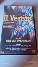 Film raro. Il vestito