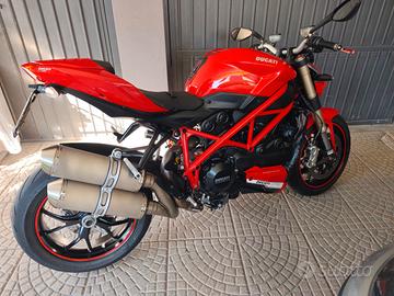 Ducati Streetfighter 848 - 2013