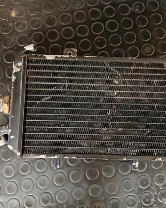 Radiatore originale 125/150 piaggio hexagon