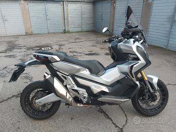 Honda X-ADV 2017 - 22.000 km