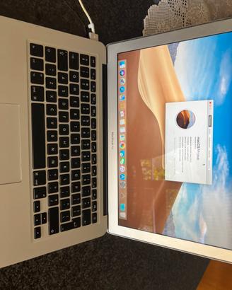 Apple MacBook  Air 13p
