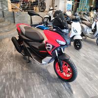 Aprilia SR GT 200 Sport