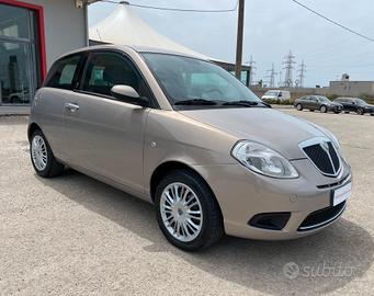 Lancia Ypsilon 1.2 Argento