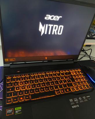 Pc portatile gaming Acer Nitro Anv 16