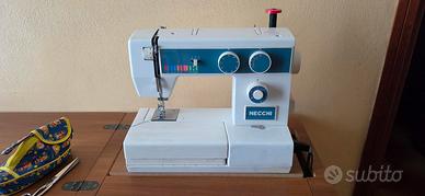 Macchina da cucire NECCHI 574