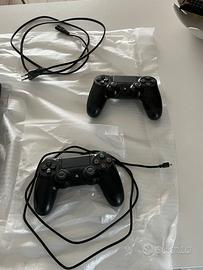console Ps4 con 2 joypad