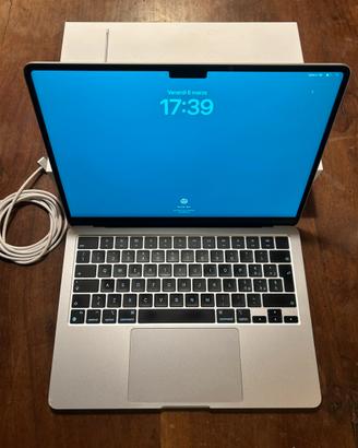 MacBook Air 13” M3 (2024)