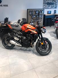 Triumph Street Triple - 2024