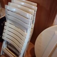 Tavolo da giardino + 4 sedie