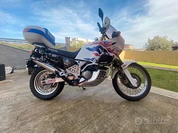 Honda Africa Twin 750