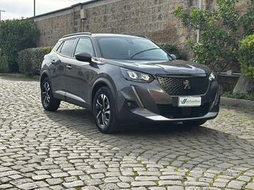 Peugeot 2008 BlueHDi 100 S&S Allure Navi Pack