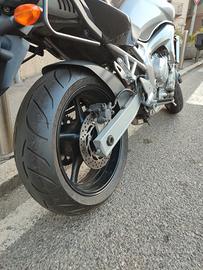  Yamaha fz6 del 2004 