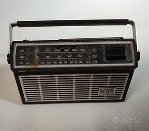 radio FM vintage a batterie funzionante
