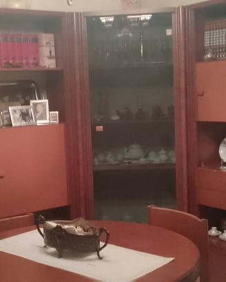 salotto anni 70 in noce