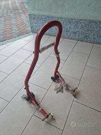cavalletto posteriore universale moto