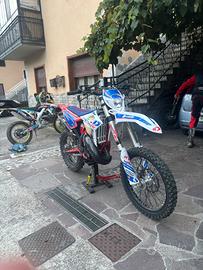 moto 125