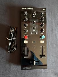 Native Instruments Traktor Z1