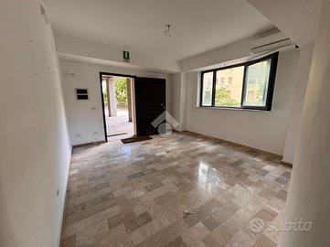 MULTILOCALE A REGGIO DI CALABRIA