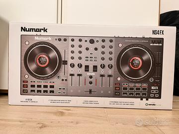 Console Numark ns4fx