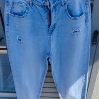 Jeans Tg 46 Carrot con tagli