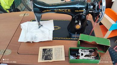 Macchina da cucire Singer vintage