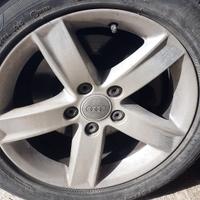 Cerchi volswagen da 16 ,con copriperni volswagen.