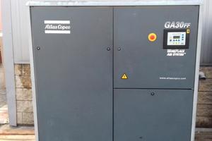 Compressore usato Atlas Copco GA 30 kw con essicc