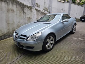 Mercedes-benz SLK 200 Kompressor cat 163CV BOOK SE