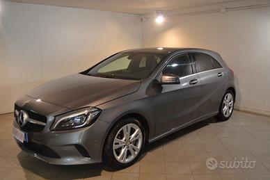 MERCEDES-BENZ A 180 d Automatic Premium