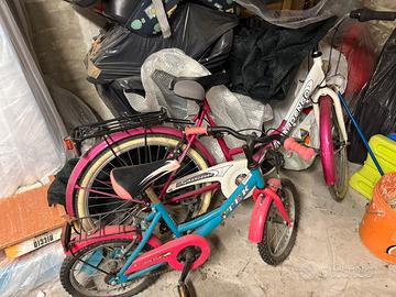 Bicicletta donna e bambina