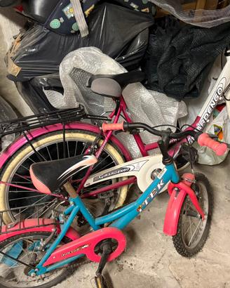 Bicicletta donna e bambina