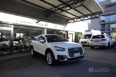 AUDI Q2 2.0 TDI quattro S-tronic BUSINESS