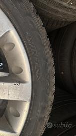 275/40 4 cerchi originali Range Rover Sport