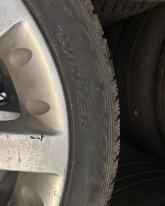 275/40 4 cerchi originali Range Rover Sport
