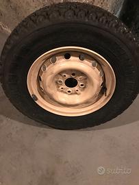 Fiat Panda Gomme PIRELLI WINTER S 165/80 R13 8