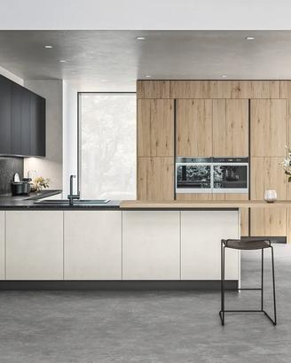 Cucina con Penisola e Doppia Colonna – L.7280 mm