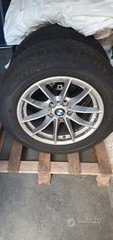 cerchi in lega originali Bmw con gomme termiche