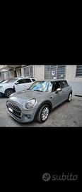 .mini cooper one d 5 porte