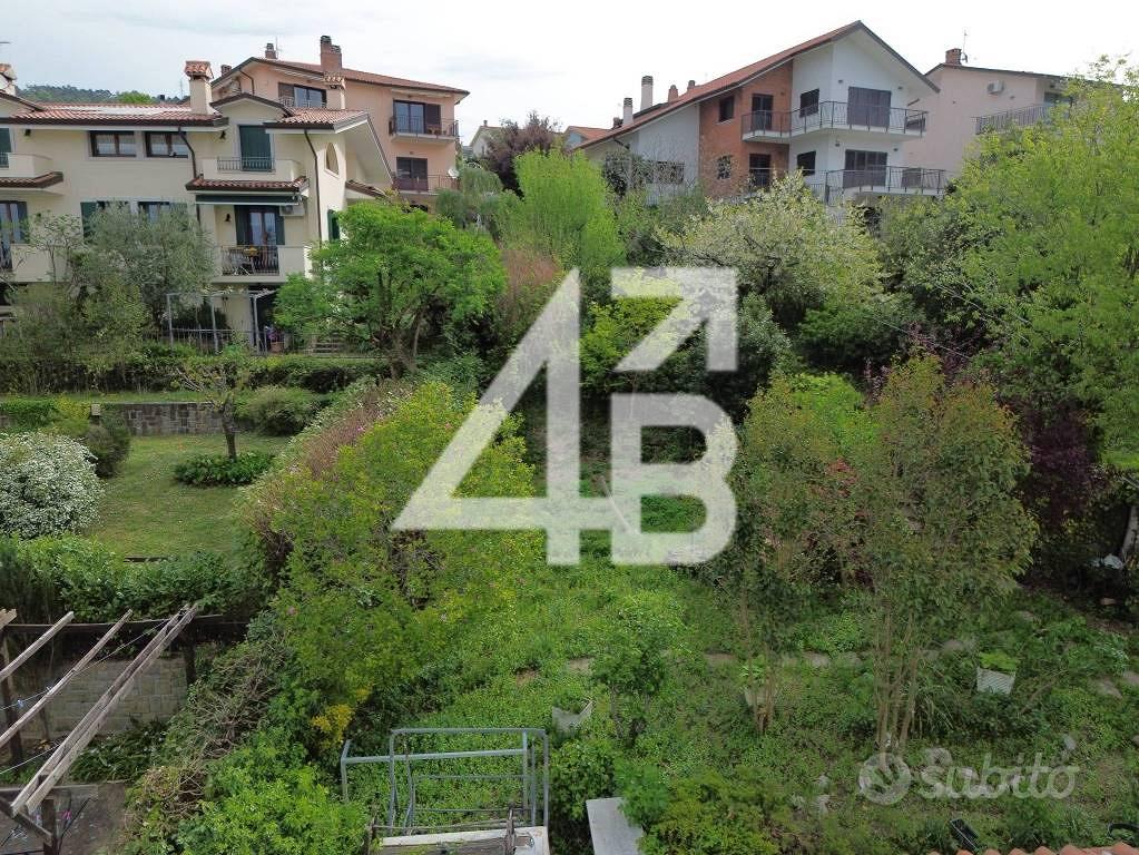 Terreno di 350 m² a Trieste - Vista 4